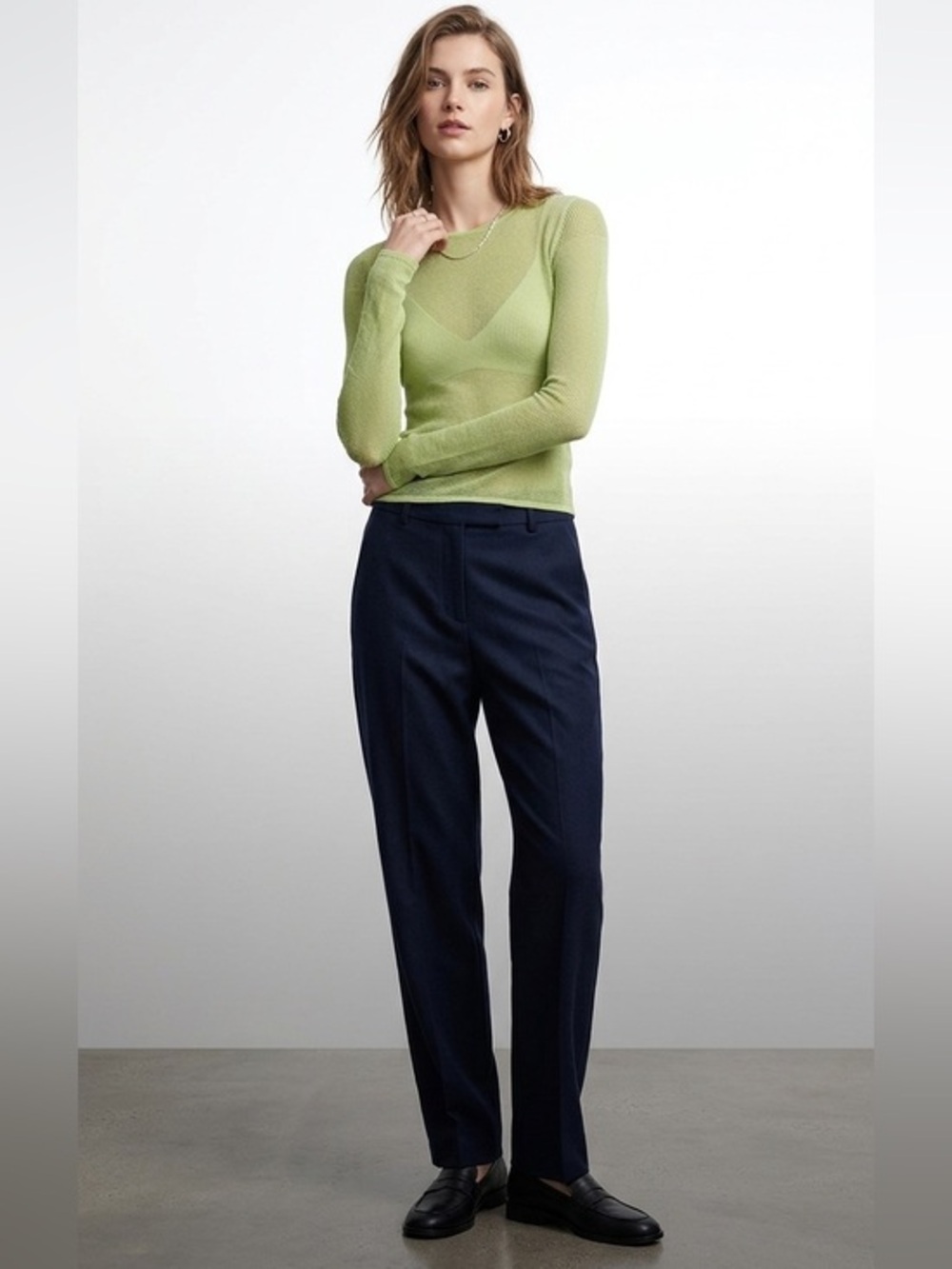 Aritzia Sunday Best Green Down Town Mesh Knit Crewneck Sweater Top Extra Small